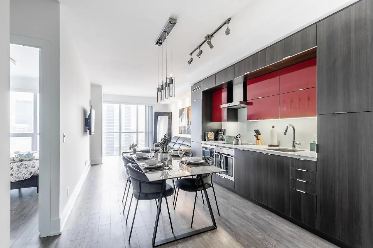 Stylish 1Br + Office Condo - Cn Tower View Toronto